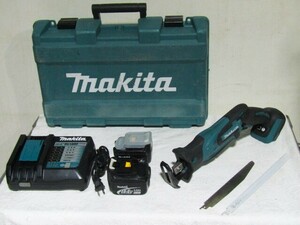 【現状品】○makita　マキタ　充電式レシプロソー　JR144D　DC14.4V　バッテリー×2　充電器あり ブレードおまけ　電気のこぎり O.03.29.E