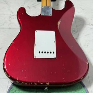 Fullertone Guitars STROKE 57 Rusted Candy Apple Red アーム付の画像10