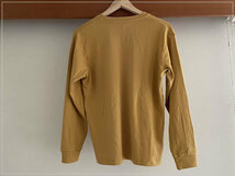 ［即決・送料無料］ユニクロ ソフトタッチクルーネックTシャツ 160 長袖 黄色 綿_画像2