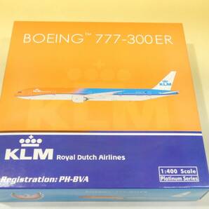 【中古】航空機 フェニックス 1/400 ボーイングBOEING 777-300ER PH-BVA KLM Royal Dutch Airlinesオランダ空港【模型】J4 S726の画像1