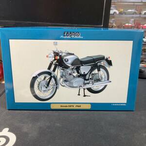 【絶版・未使用品】　EBBRO 1/10 Honda CB72 1960(ブラック) 「Premium Collection」 [10013] エブロ ホンダ CB72 ドリーム　バイク