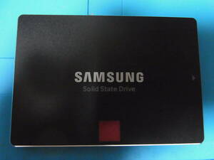 2.5インチ SSD　2TB★中古品★