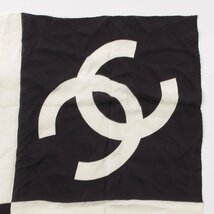 【シャネル】Chanel　ココマーク ロゴ バイカラー シルク スカーフ ブラック×ホワイト 【中古】【正規品保証】201587_画像3