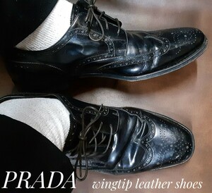 最値!名作オールドモデル!最上位ドレスデザイン!プラダ(PRADA)高級パテントレザー ウイングチップ メダリオン シューズ!ブラック!黒 26相当