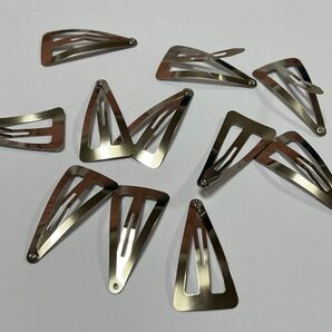 パッチンピン 三角形 シルバー 4.7cm 20個