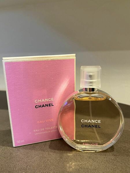【未使用】CHANEL シャネル　vive ヴィーヴ　50ml 香水　チャンス オードトワレ シャネル トワレット EDT