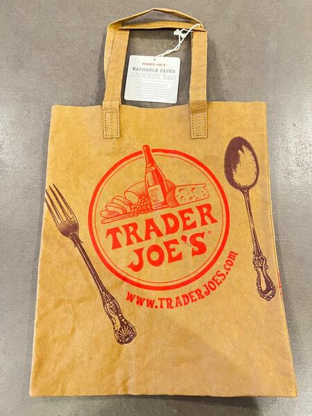 【新品・未使用】トレーダージョーズ　ウォッシャブルペーパー　グローサリーバック　紙製　エコバック　TRADER JOE'S