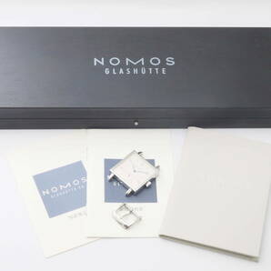 ノモス グラスヒュッテ テトラ スモールセコンド TT1A1W2L NOMOS GLASHUTTE 17石 手巻き シルバー 裏スケ ボーイズ 本体+元箱[16714-ZD4の画像2