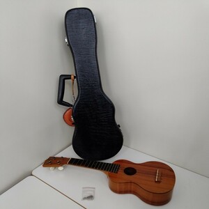 【長期保管】【当時物】Famous ukulele FU-200