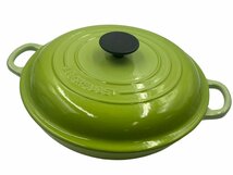 LE CREUSET ルクルーゼ 両手鍋 黄緑 グリーン キッチン用品 ビュッフェキャセロール 本体 調理器具 蓋付き 浅型 高品質_画像1