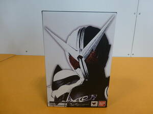 098)仮面ライダー S.H.Figuarts（真骨彫製法） 仮面ライダーW ファングジョーカー フィギュアーツ バンダイ