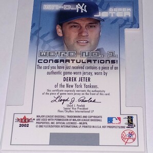 2002 Fleer Hot Prospects We're No.1 Derek Jeter Game-used Jersey ヤンキース デレク・ジーター ダイカット ジャージーカードの画像2