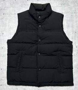 UNIQLO ユニクロ ダウンベスト ナイロン 肉厚 ブラック メンズL　　DOWN VEST 無地 シンプル ポケット中フリース アウター 石瀬5844