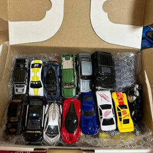 TOMICA ミニカー　まとめ売り　ランダムで20台以上！