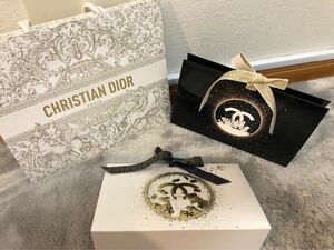 最終3/30まで★CHANEL ホリデーパッケージギフトボックス2枚　Dior2023ホリデーショップ袋