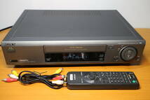 ソニー SONY　VHSビデオデッキ　ビデオカセットレコーダー　SLV-FX11　リモコン付き　_画像1
