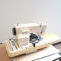 JANOME 681型　ミシン　 フットペダル付_画像5