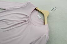 3-764 新品 春物　日本製綿100％ギャザー七分袖プルオーバー ピンクＭサイズ_画像2