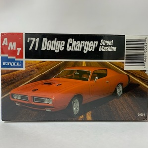 ☆2001年製 AMT/ERTL【’71 Dodge Charger Street Machine】MOPAR/Chrysler/Plymouth/HEMI/ダッジ/モパー/クライスラー 1/25（未開封）☆の画像9