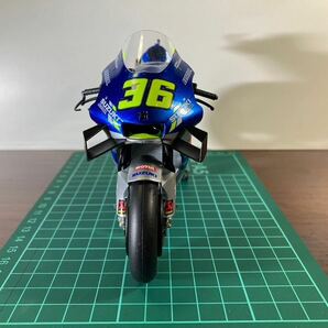 タミヤ team SUZUKI TAMIYA スズキ エクスター ECSTAR GSX-RR,20 バイク 1/12スケール プラモデル 完成品 箱、組み立て図付の画像5