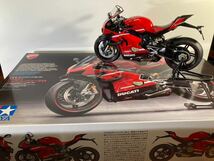 タミヤ TAMIYA Ducati super leggera V4 ドゥカティー スーパーレッジェーラ V4 1/12スケール プラモデル 完成品 箱、組み立て図付 バイク_画像9