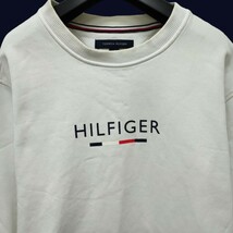 TOMMY HILFIGER /トミー・ヒルフィガー メンズ スウェットトレーナー ホワイト センターロゴ Lサイズ 裏起毛 I-3695_画像2