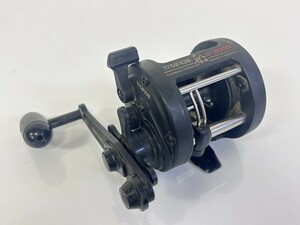 シマノ SHIMANO TITANOS 船 GT2000 リール