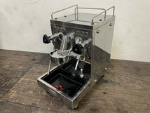 WPM KD-310 エスプレッソマシン 200Vコーヒー 珈琲 喫茶店 カフェ 厨房機器　参考価格¥209,800_画像2