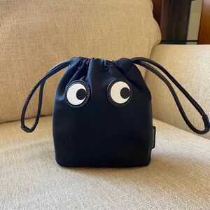 アニヤハインドマーチ　ANYA HINDMARCH