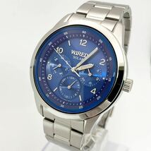 美品☆ソーラー☆送料込☆セイコー SEIKO ワイアード WIRED デイデイトカレンダー メンズ腕時計 ブルー 人気モデル V14J-0CL0 AGAD081_画像3