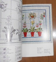 Cross-Stitch Patterns in Color　クロスステッチ　図案　チャート_画像3