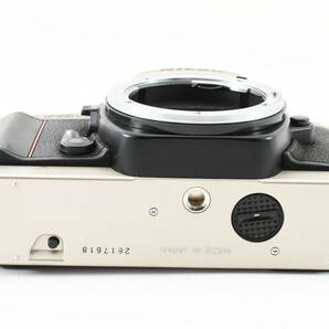 ニコン Nikon FM10 35mm SLR Film Camera ジャンク 現状品 2095214の画像9