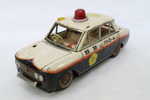 ATC ブリキ アサヒ玩具 BLUEBIRD 1966年2代目ブルーバード最終型 県警パトカー 約22㎝ 1/18程度 難有欠品多数ジャンク 箱無 日本製 ニサレ_画像1