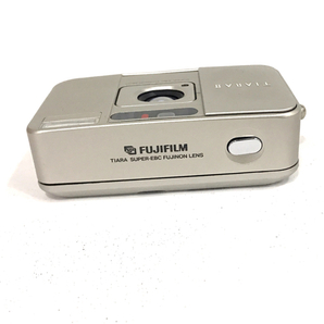 1円 FUJIFILM TIARA II コンパクトフィルムカメラ 通電確認済みの画像4