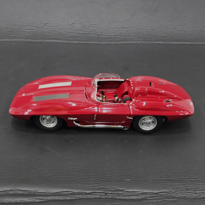 オートアート 1/18 シボレー コルベット スティングレイ Chevrolet Corvette Stingray 1959 ミニカー レッド QG041-40の画像2