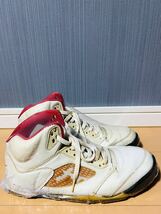 ☆AIR JORDAN 5 RETRO エア ジョーダン 5レトロ1999年製　初期復刻モデル136027-101 ファイヤーレッドUK7 26cm_画像2