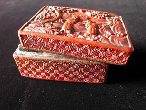 堆朱　フランス里帰り　中国美術 堆朱 時代物 漆器 彫刻 小箱 茶道具 ジュエリーボックス 小物入 小物入れ 清朝　高級