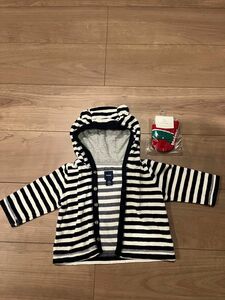 baby Gap ギャップ　パーカー　くまさんパーカー　ボーダー　ネイビー　靴下付き