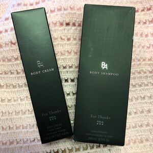 《新品未使用品》POLA BA ボディシャンプー&ボディクリームセット　箱入り