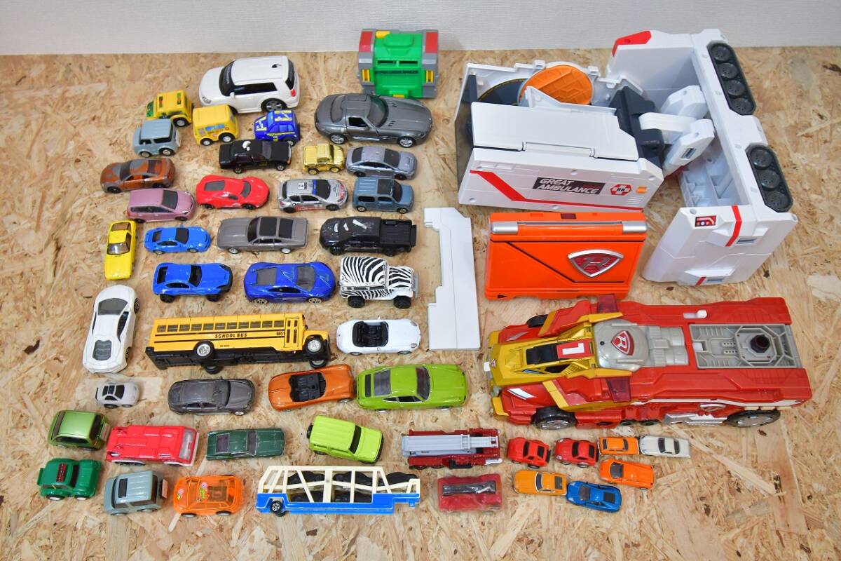 安いトミカヒーロー レスキューファイヤーの通販商品を比較 安いトミカヒーロー レスキューファイヤーの通販商品を比較