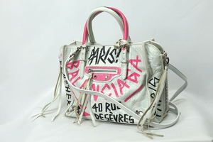 BALENCIAGA Mini paper Hand bag graffitti leather White バレンシアガ ミニペーパー ハンドバッグ バッグ レザー レディース ホワイト