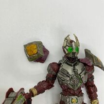 a*★中古品　S.I.C. 極魂 仮面ライダー龍騎 ギャレン ナイト ブレイド 4体セット フィギュア バンダイ ★_画像5