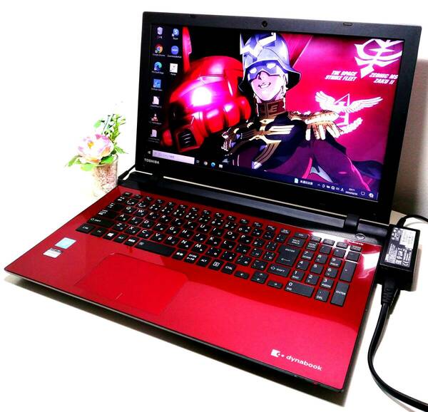 ☆美品！！☆東芝 dynabook T45/TR モデナレッド！！☆Celeron3215U☆高速東芝製SSD256GB☆メモリ8GB☆Office☆カメラ☆