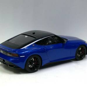 【TOP SPEED】1/18 日産 フェアレディZ Ver.ST 2023年 右ハンドル仕様（RZ34型) セイラインブルー (商品№ TS0436)レジン製のミニカーの画像3