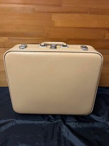 スーツケース レトロ かわいいベージュ色　旅行 トラベルケース　昭和時代当時の品　本物　セーオーケース