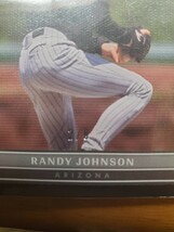 randy Johnson /8 panini three and two baseball 2022 ランディ・ジョンソン 8枚限定カード　黒パラレル　ダイアモンドバックス MLB_画像3