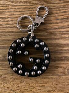 GUCCI Inter locking key holder key ring studs 