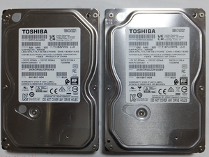 TOSHIBA製　3.5インチSATAハードディスク500GB　2個セット　2021年製　稼働時間少