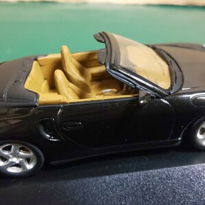 ☆美品 ☆未展示 ☆ミニチャンプス 1/43 ポルシェ 911 turbo Cabriolet 2003 グリーン メタリック 400 062732の画像9