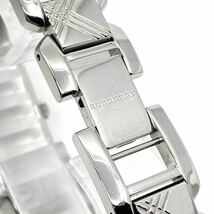 美品 BURBERRY 腕時計 チェック柄 レクタンギュラー バーインデックス 2針 クォーツ quartz Swiss シルバー 銀 バーバリー Y584_画像9